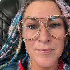 Athlete: Mari Reeves