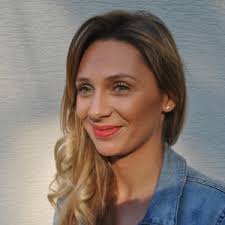 Maquillage professionnel &Coiffure à domicile