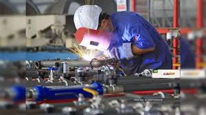 India manufacturing: Mahindra Group to ...