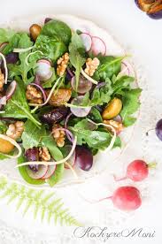 Franzosische Kuche Salatteller Franzosischer Salat Herbstsalat Vinaigrette Salat Mit Pflaumen Salat Mit Bergkase Rezepte Herbst Salat Franzosischer Salat