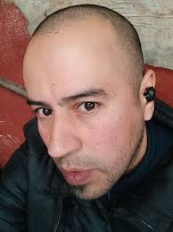 En los primeros 3 minutos se escribió la historia Precisamente todo está  pasando aquí y ahora... #GustavoCerati #AquiyAhora #Cerati