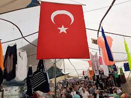 Try 1,0 k eur 98,90 try 2,5 k eur 247,25 der finanzen.net währungsrechner bietet eine sekundenschnelle währungsumrechnung von türkische lira in euro. Handelsblatt Die Turkische Lira Gehort Seit Mai Zu Den Starksten Wahrungen Weltweit Nex24 News