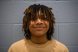 Cape track breaks three indoor school records