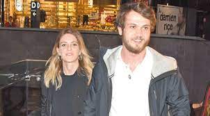 .arasbulutiynemli indir, #bigeönal indir, aras bulut i̇ynemli indir, katıldığı bir davet'te sevgilisi indir, bige önal indir, 'ı yere göğe sığdıramadı ! Aras Bulut Iynemli Ile Bige Onal Ayrildi Magazin Haberleri