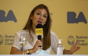 La ministra de educación porteña, soledad acuña, aseguró que los maestros que pertenezcan a la población de riesgo tienen exceptuada la presencialidad. Soledad Acuna En Radio Con Vos Seguimos Una Orden Judicial Que Nos Da Autonomia Diario Con Vos