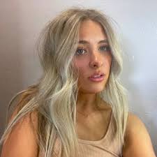 mikayla (@mikaylamartinn)