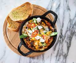 At breakfast thieves, they served food more like western style or we called it 'hipsturr' menu. Eat Drink Kl Breakfast Thieves Paper Plates Apw Bangsar