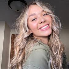 Jada Hecht and Joshua Johnson's Wedding Website