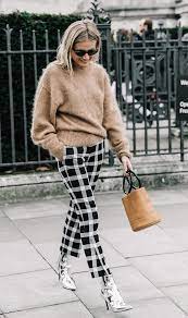 Dinner parties are not like cocktail parties or ceremonies, but they need you to be dressed in something elegant while being casual. Buy Dinner Party Looks Cheap Online