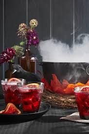 We start off cautiously, with adorable halloween appetizers and only slightly spooky halloween main dishes. 21 Best Halloween Dinner Ideas Menu For Halloween Dinner Party