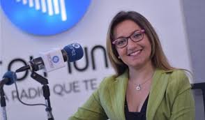 Los programas de radio pueden ser realizados por un número variable de locutores, animadores, periodistas y otros profesionales. Periodista Deportiva Colombiana Es Seleccionada Dentro Del Top 10 De Las Mejores Del Mundo Sociedad W Radio Colombia