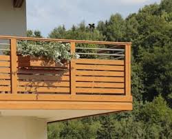 Alu Design Palma Leeb Balkone Und Zaune In 2020 Balkonentwurf Balkon Gelander Design Balkon Gelander Holz