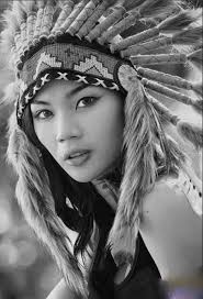 Beautiful Indian Woman Portrait Black And White Native Beauty Indian Indiaanse Vrouwen Native American Indianen