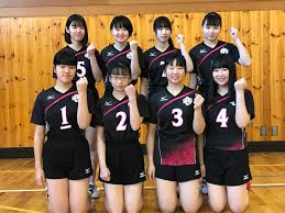 Nov 19, 2019 · 高校女子バレー部の強豪校で、春高バレーでも優勝候補との呼び声高い東九州龍谷女子バレー。今回は、そんな・東九州龍谷女子バレー部2021メンバー一覧と出身中学・東九州龍谷女子バレー部2021・春高バレーの結果速報・東九州龍谷女子バレー部の成績・ å¥³å­ãƒãƒ¬ãƒ¼ãƒœãƒ¼ãƒ«éƒ¨ ç››å²¡ä¸­å¤®é«˜ç­‰å­¦æ ¡