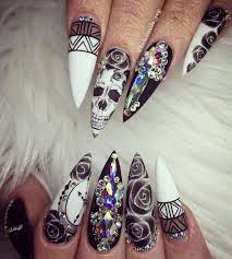 Pin By Sara Chang On Nails Stiletto Nails Designs White Acrylic Nails Skull Nails