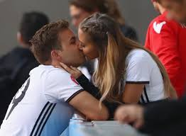Check spelling or type a new query. Mario Gotze Ann Kathrin So Schon War Ihr Brautkleid
