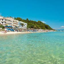 Τα ευρύχωρα, φιλόξενα και άνετα διαμερίσματα περιλαμβάνουν κλιματισμό, lcd τηλεόραση 22'' ή 32'', ασύρματο internet, ιδιωτικό μπάνιο με ντουζιέρα, ηλεκτρικές συσκευές και εξοπλισμένη κουζίνα. Anna Bill Apartments Chalkidiki Kalithea Home Facebook