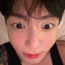 𝙰𝚗𝚍𝚢 𝙶𝚞𝚒𝚕𝚕𝚎𝚗:)⁷ (@NamjoonistaAndy)