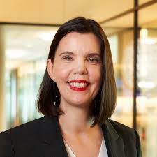 Stacie Foley's Instagram, Twitter & Facebook