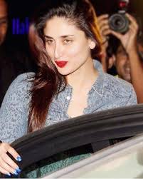 Bollywood Actress Kareena Kapoor Life Style And Biography Movies Net Woth Cars Bollywood Gossip In 2021 Kareena Kapoor Pics Bollywood Gossip Kareena Kapoor Photos