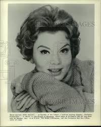 1981 Press Photo Mezzo soprano Joan August in The Pirates of Penzance Play