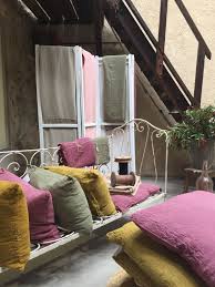 La Manufacture Ravel Propose Aussi Des Textiles Made In France Pour Embellir Vos Interieurs Venez Decouvrir En Maga Linge De Maison Drap De Plage Maison
