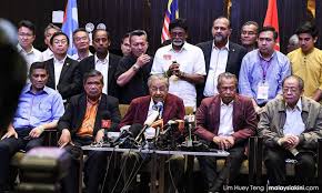 Malaysiakini estimated the turnout to be. Malaysiakini Shocker Harapan Enters Tg Piai By Election With Only 35pct Popularity