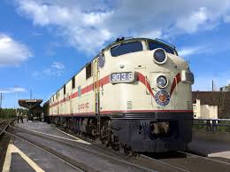 Seaboard Air Line Train No 3 Raleigh Nc April 1966 Image Credit Wharton Seapark Colorized By Tom Alderma Vintage Train Train Pictures Railroad Photography