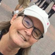 Karen Gerdes's Instagram, Twitter & Facebook