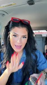 Fatima Mills's Instagram, Twitter & Facebook