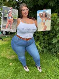 TW Pornstars - Paige. Twitter. My calendar & posters ready for  purchase😍👏🏼 the quality. 11:07 PM - 31 May 2021