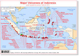 Indonesia S Mount Karangetang Volcano Erupts Same Fault Line As Japan Volcano Indonesia Map