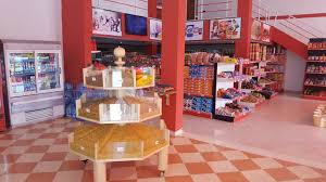The many turnstiles for the shops in the airport are predictably the most expensive, while department stores in kuah are the cheapest. 7 Tempat Shopping Di Langkawi Yang Menjadi Pilihan Destinasi Percutian