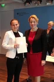 The family minister, franziska giffey, joined her in saying a few harsh words about the transport minister, andreas scheuer, of the conservative csu party. 2 181026 Hl Und Franziska Giffey Zuschnitt Die Evangelischen Akademien In Deutschland