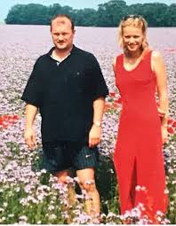 Franziska knuppe has been in a. Franziska Knuppe Trauert Um Papa Wolfgang Express De