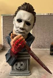 3d printed and painted bust with iwata airbrushes