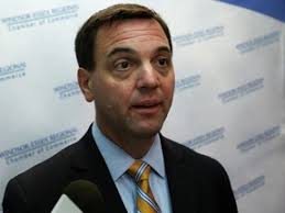 Visiting Windsor, Hudak is sticking with economic message (With video)
