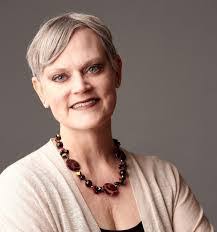 Emma Howe's Instagram, Twitter & Facebook