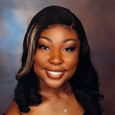 What are the top 3 things to consider when choosing between Howard  University and the University of Arkansas for computer engineering with a  concentration in robotics/mechatronics?