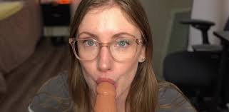 ASMR Sloppy Blowjob * Your College Roommate Shows You... - Ah-Me.com