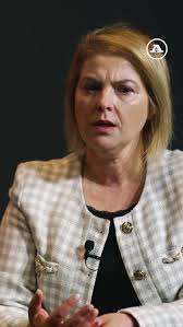 Foi escolhida por unanimidade para CEO da Federação Portuguesa de Futebol  e, nesta entrevista à A BOLA, Helena Pires fala sem rodeios dos desafios  que tem pela frente. 🎙️🔜, Lê a conversa completa em ...