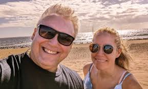 Can I get away with going to a truck stop cafe for a wedding anniversary  breakfast at the weekend? 😬 Anyway, Happy Wednesday Coffee Break ☕😄