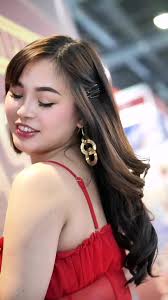 Parang gusto ko dn mag alaga ng manok dahil sa Thunderbird