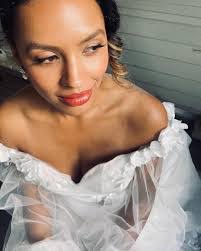 Kristy Orr's Instagram, Twitter & Facebook