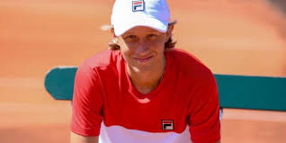 Leo borg v fermin tenti. Wimbledon Verhalf Sein Beruhmter Name Leo Borg Zur Wildcard