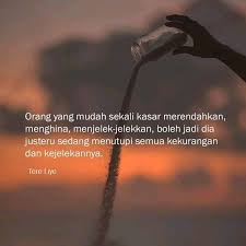 Titik jenuh, ketika dia sudah lama bersabar jangan pernah sekalipun kau remehkan. Kata Kata Sindiran Photos Facebook