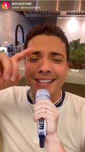 Barões da pisadinha)', 'escravo do amor', 'meu coração deu pt (part. Microfone Lenslist