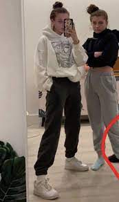 Pinterest Luciagarritano Sweatpantsoutfit Pinterest Luciagarritano Sweatpantsoutfit Pinterest Sweatpants Outfit Cute Casual Outfits Comfy Outfits