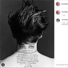 Want to find out what some of david beckham's tattoo design. Brooklyn Beckham Lasst Sich Liebesbrief Seiner Verlobten Tatowieren Stern De