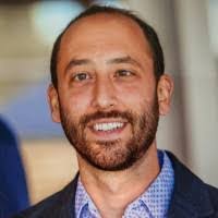 Nic Starr's Instagram, Twitter & Facebook